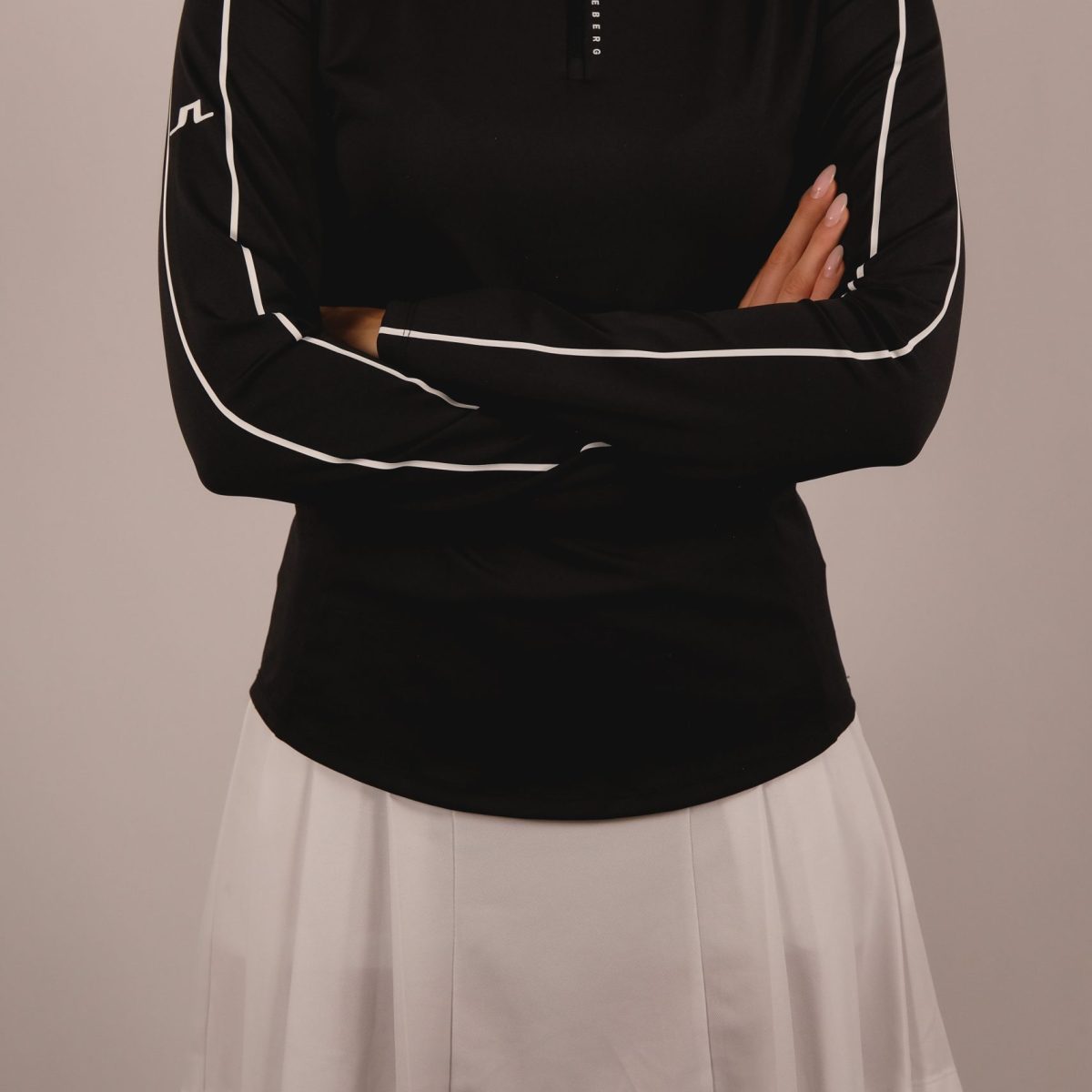 adiola quarter zip mid layer black